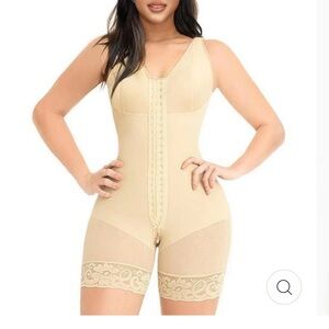Women's Shapewear Bodysuit - Cream
